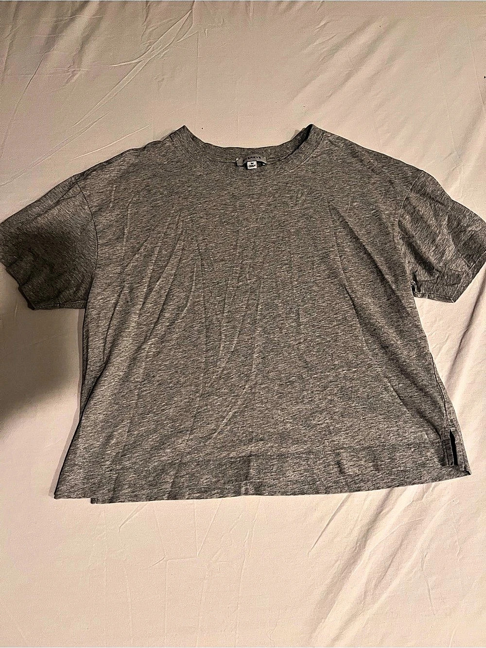 Evereve Short Sleeve Cotton Tee in Gray Size Medium